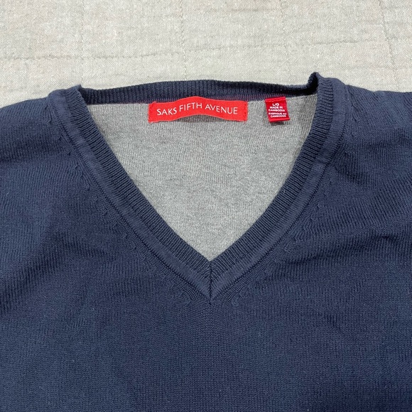 Mens Saks Fifth Avenue V Neck Sweater Navy Size Large - Picture 3 of 5
